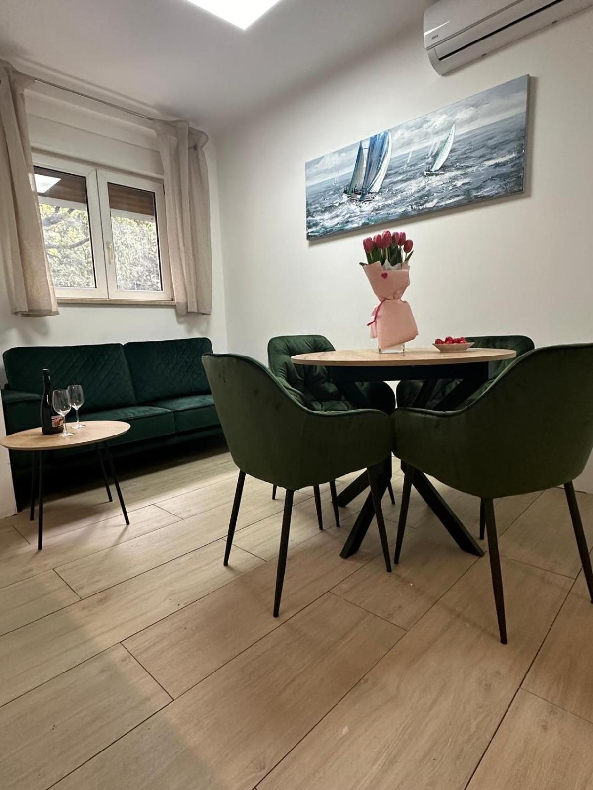 Two Bedroom Center Zvonimir