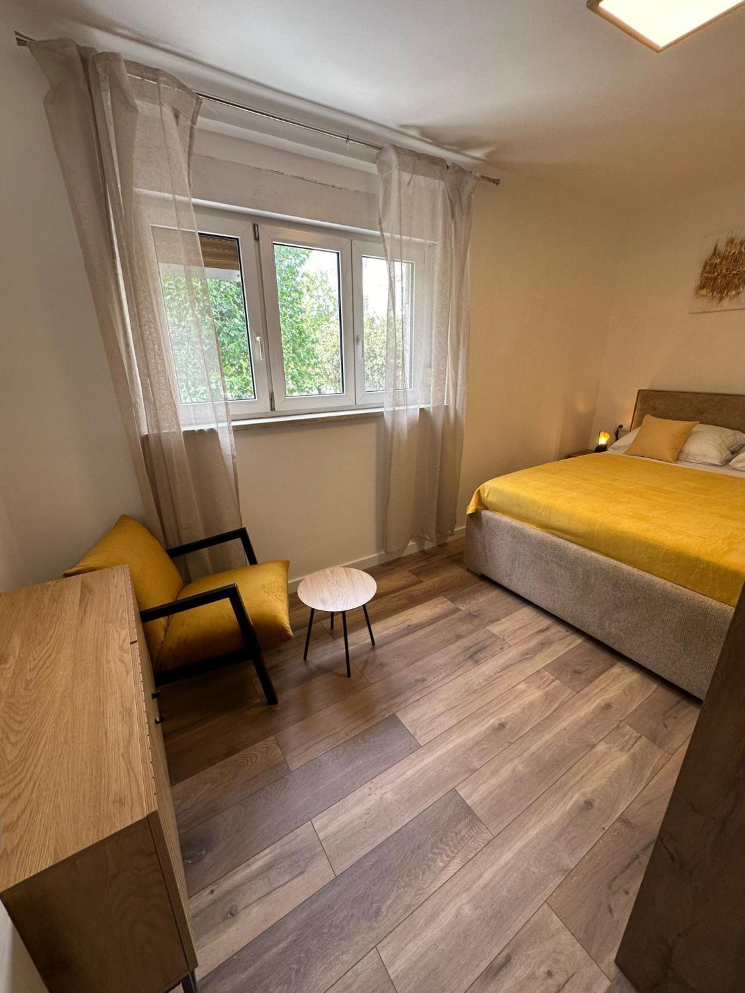Two Bedroom Center Zvonimir