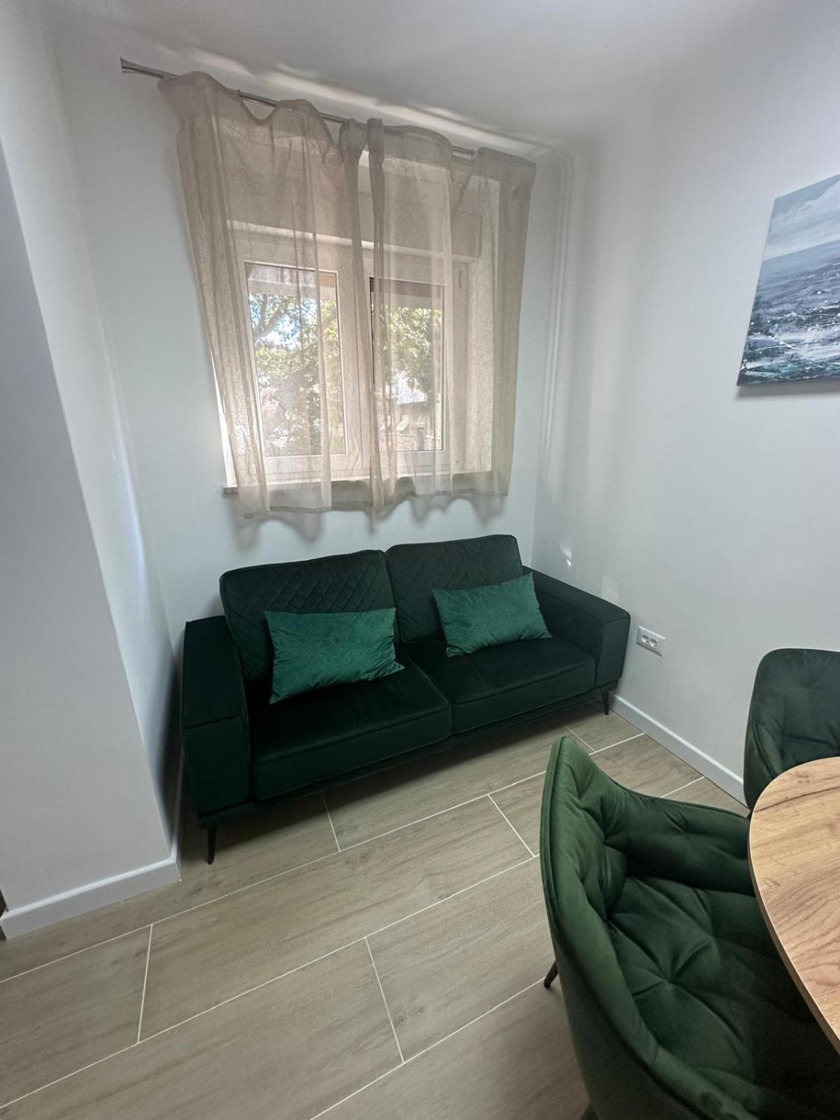 Apartment Two Bedroom Center Zvonimir