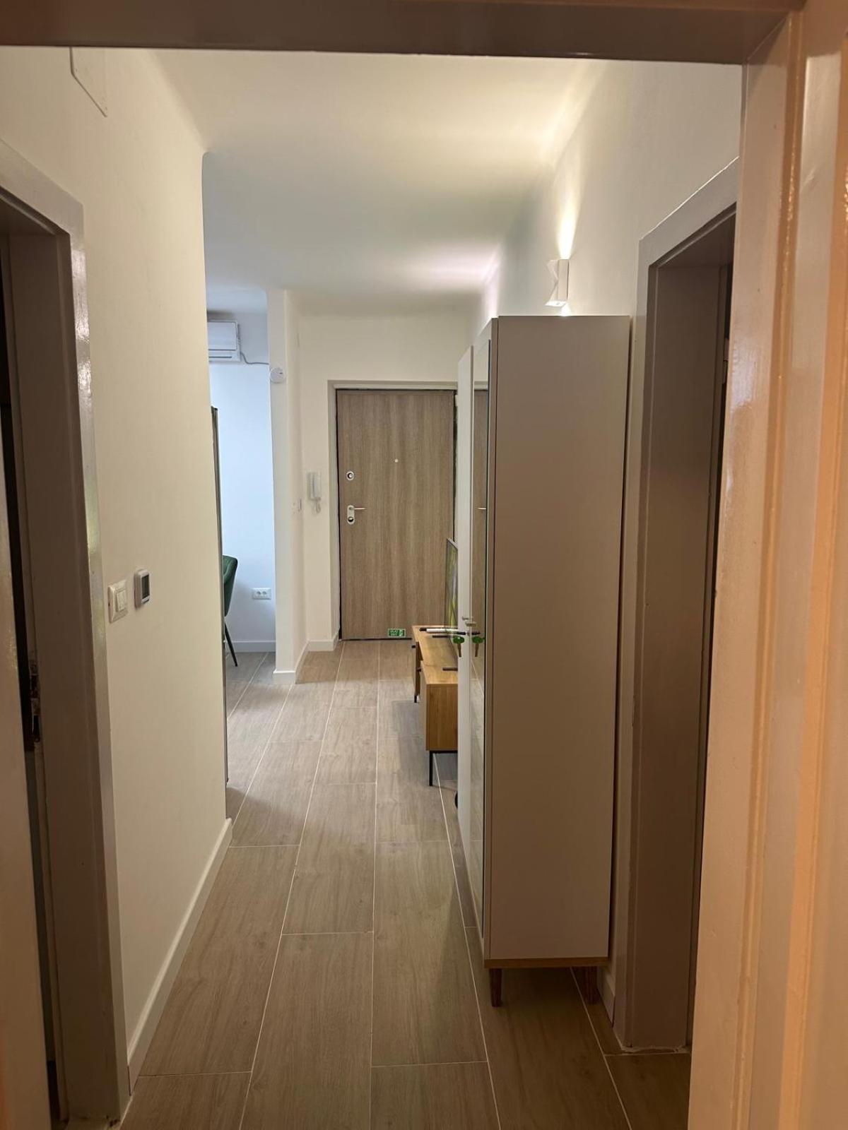 Two Bedroom Center Zvonimir Apartment *